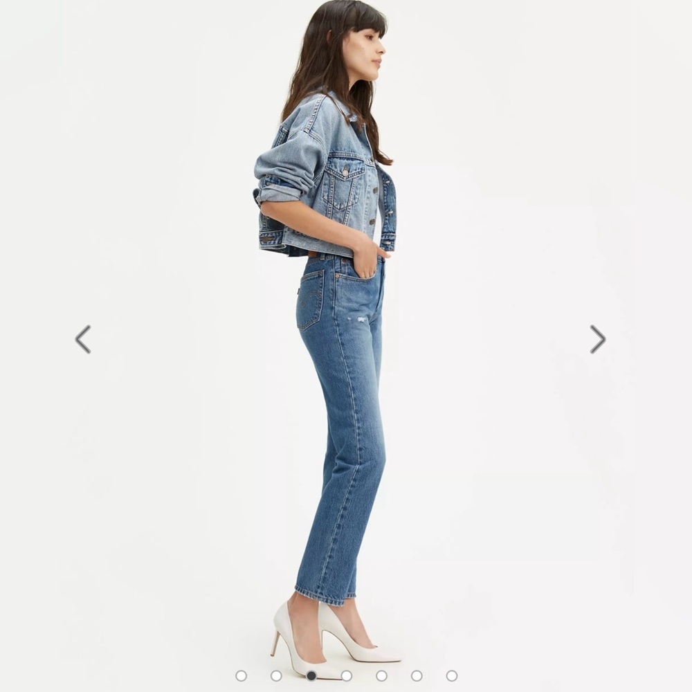 Levi's 501 Original High Rise Straight Leg Jeans Timeless Style Sz 24 x 30